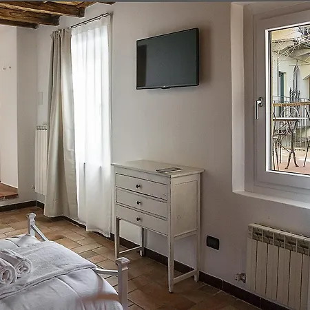 Antica Corte Guest house *
